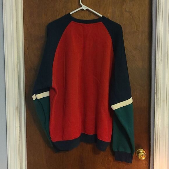 XXL Red, Black, Green and White IZOD CLUB Special Olympics Sweatshirt - Picture 3 of 4